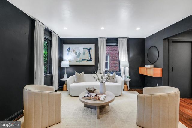 4014 BLAINE ST NE, Washington, DC 20019