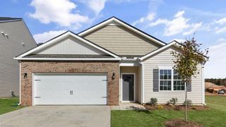 371 Falcon Lane, Winston-salem, NC 27295