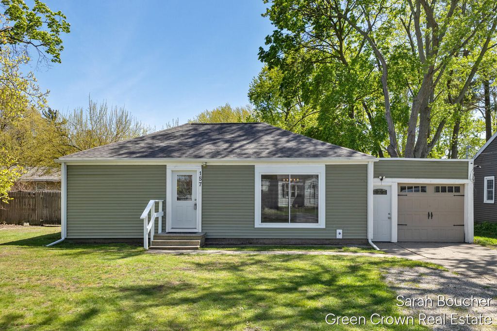 157 1st Avenue, Norton Shores, MI 49444