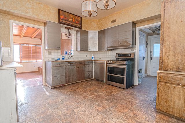 101 N C St, Midland, TX 79701