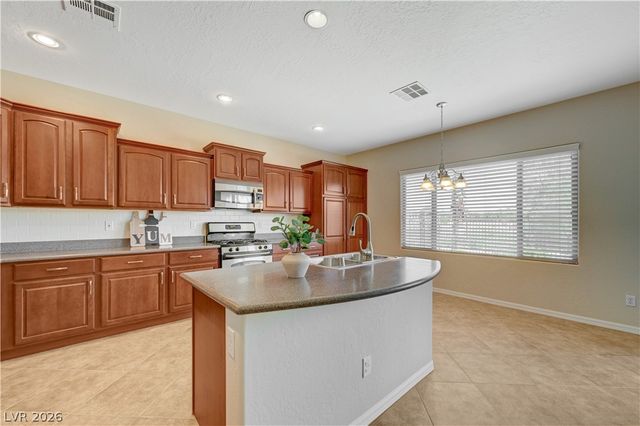 5694 Criollo Drive, Las Vegas, NV 89122