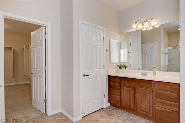 5694 Criollo Drive, Las Vegas, NV 89122