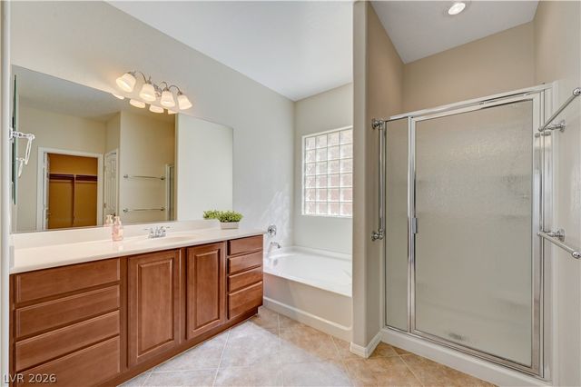 5694 Criollo Drive, Las Vegas, NV 89122