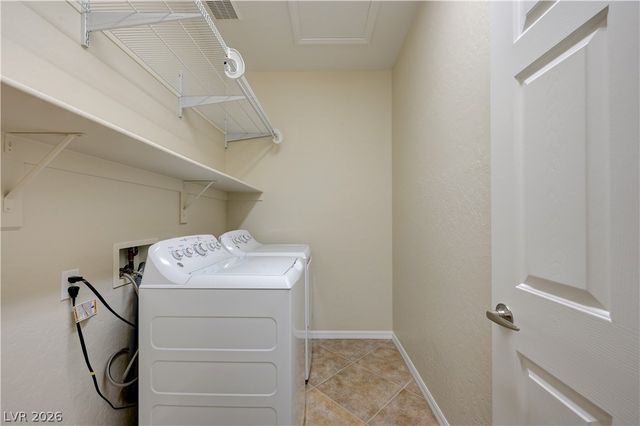 5694 Criollo Drive, Las Vegas, NV 89122