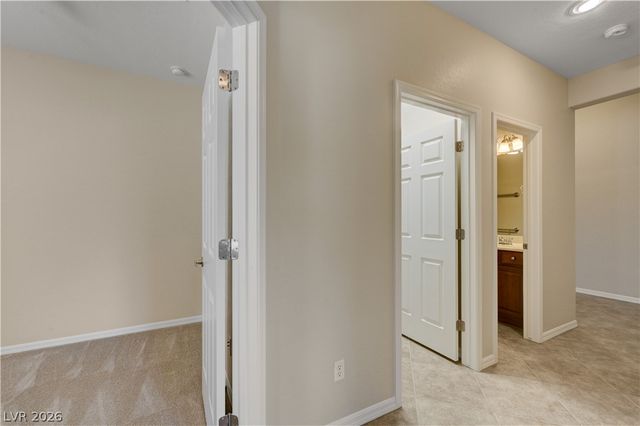5694 Criollo Drive, Las Vegas, NV 89122