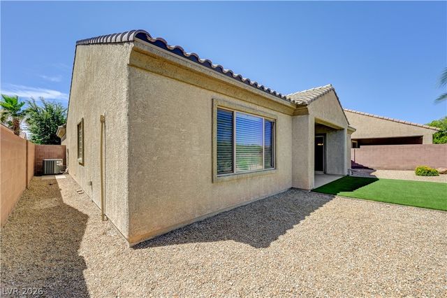 5694 Criollo Drive, Las Vegas, NV 89122