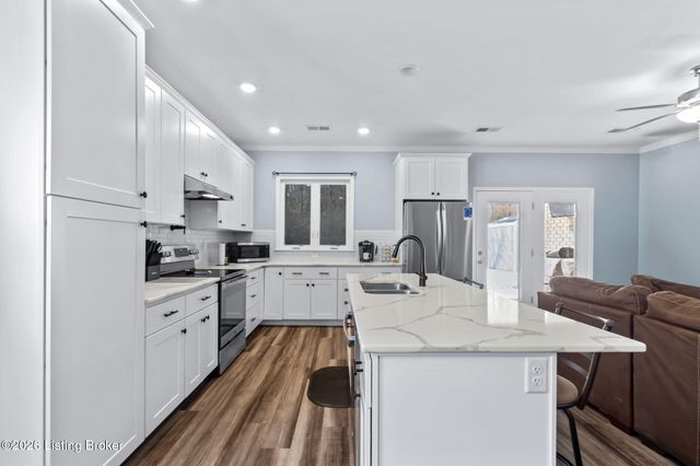 12613 Orell Station Pl, Louisville, KY 40272