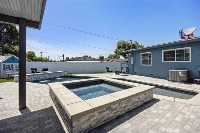 13804 El Espejo Rd, La Mirada, CA 90638