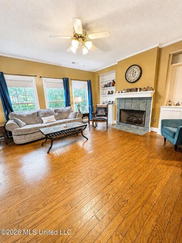 8041 Windersgate Circle, Olive Branch, MS 38654
