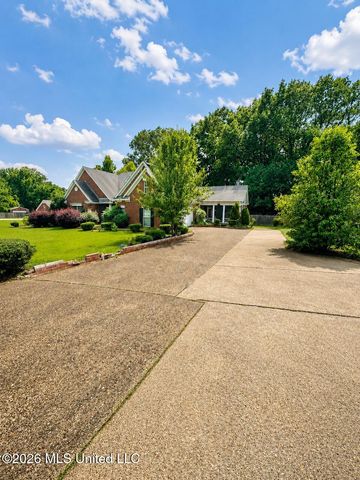 8041 Windersgate Circle, Olive Branch, MS 38654