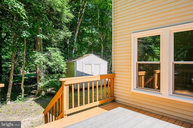 6153 RIVER FOREST DR, Manassas, VA 20112