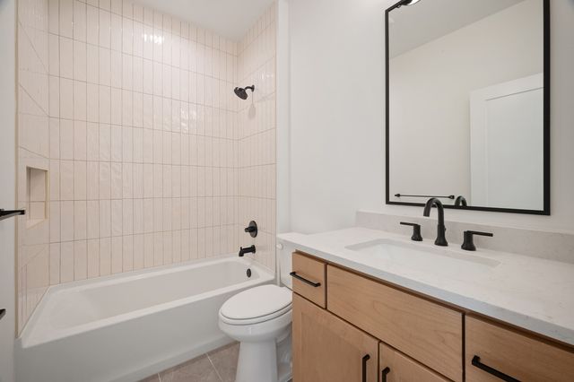 6108 Kenwood Avenue, Dallas, TX 75214