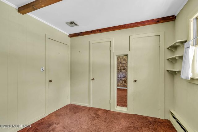 39 Court Drive, Shrewsbury Boro, NJ 07702
