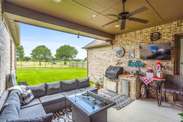12421 Eagle Narrows Drive, Fort Worth, TX 76179