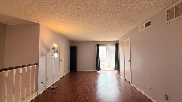 2120 El Paseo Street 1603, Houston, TX 77054