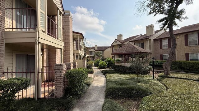 2120 El Paseo Street 1603, Houston, TX 77054