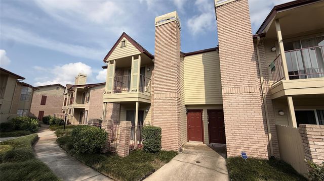 2120 El Paseo Street 1603, Houston, TX 77054