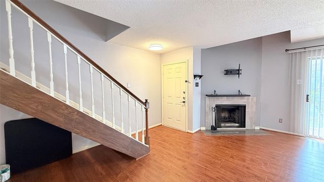2120 El Paseo Street 1603, Houston, TX 77054