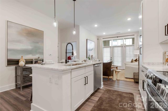 11936 N Community House Road A4, Charlotte, NC 28277