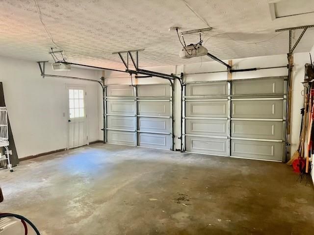 1911 Geyser Trace, Lawrenceville, GA 30044