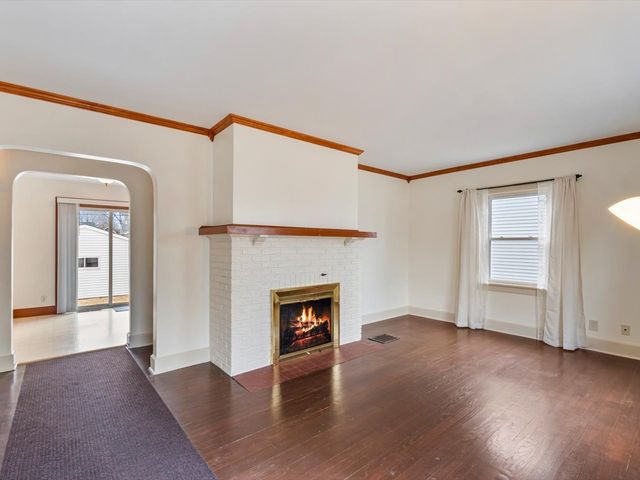 3025 Sheridan Street, Davenport, IA 52803