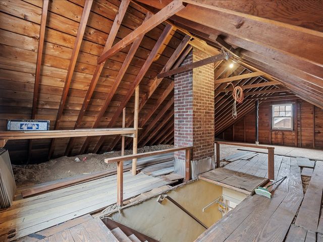 3025 Sheridan Street, Davenport, IA 52803