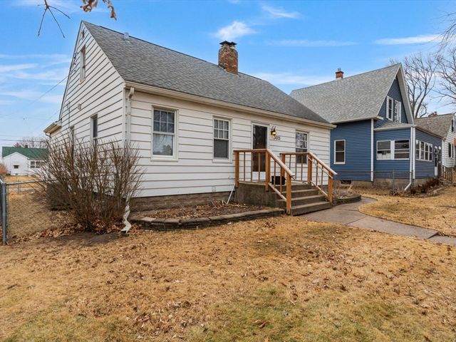 3025 Sheridan Street, Davenport, IA 52803