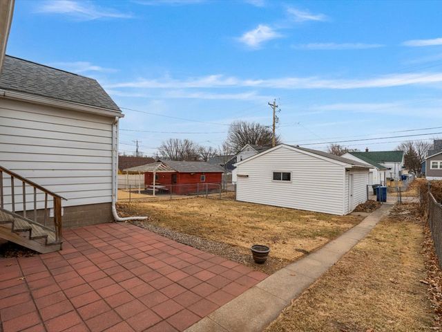 3025 Sheridan Street, Davenport, IA 52803