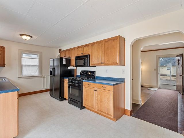 3025 Sheridan Street, Davenport, IA 52803