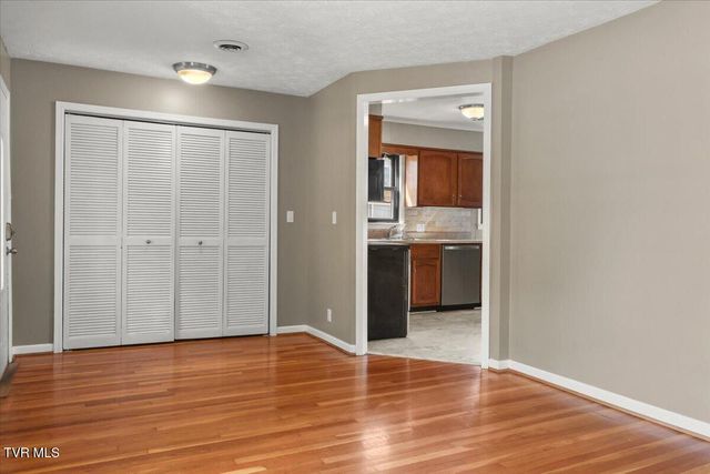 925 Walnut Avenue, Kingsport, TN 37660
