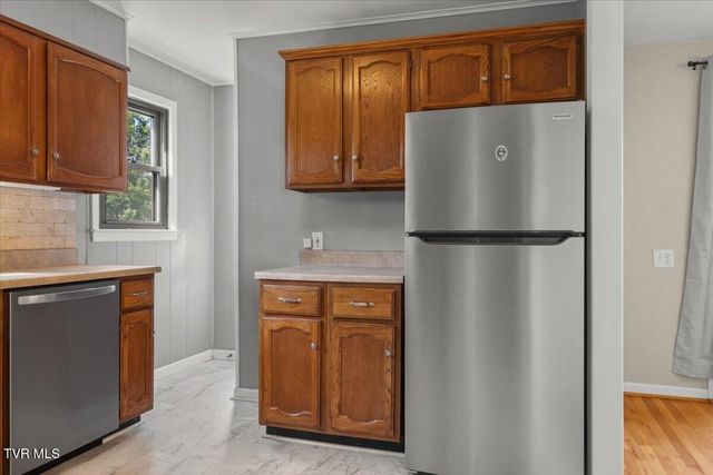 925 Walnut Avenue, Kingsport, TN 37660