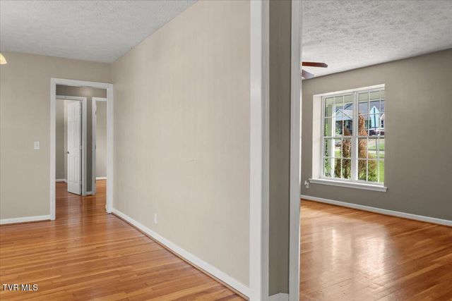 925 Walnut Avenue, Kingsport, TN 37660