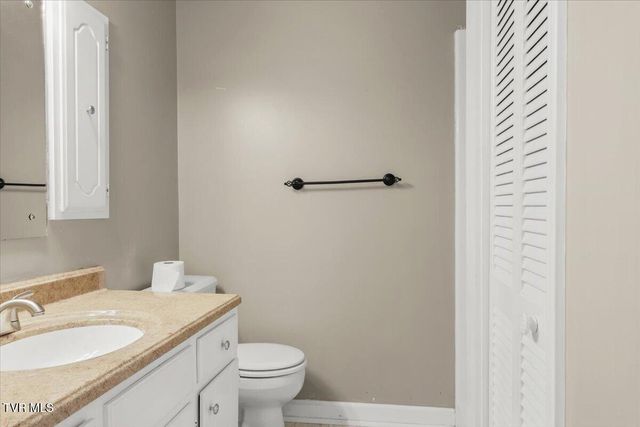 925 Walnut Avenue, Kingsport, TN 37660