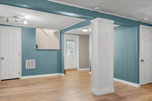 925 Walnut Avenue, Kingsport, TN 37660