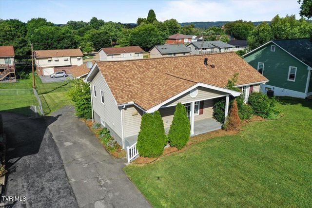 925 Walnut Avenue, Kingsport, TN 37660