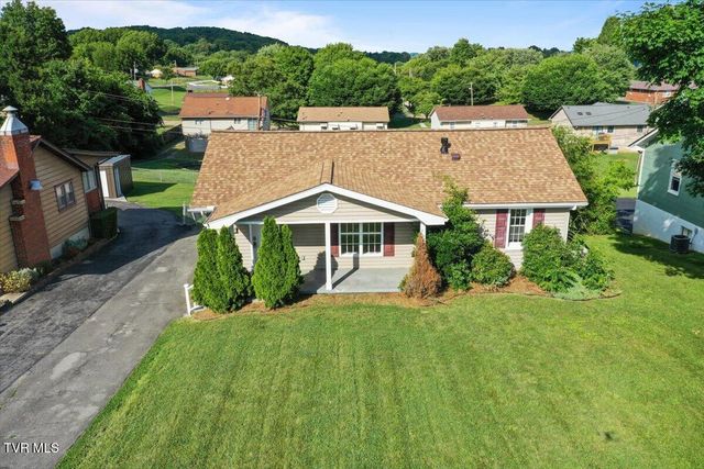 925 Walnut Avenue, Kingsport, TN 37660