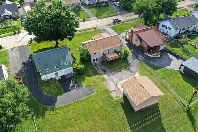 925 Walnut Avenue, Kingsport, TN 37660