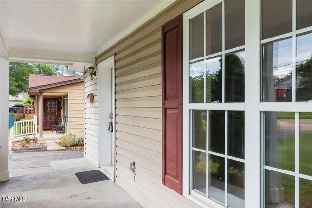 925 Walnut Avenue, Kingsport, TN 37660