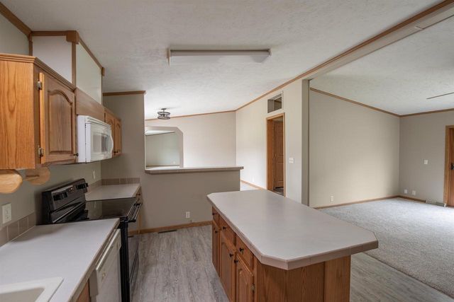2164 ST KILIAN ROAD, New Franken, WI 54229