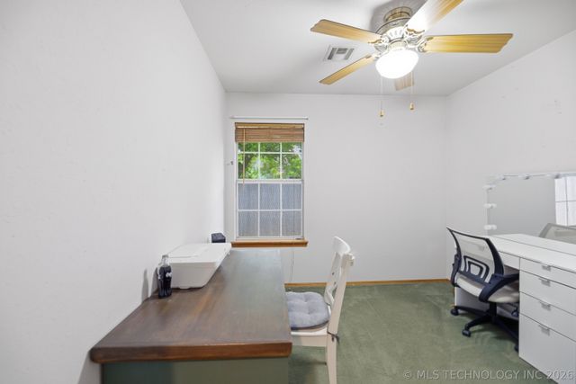 316 W Sycamore Street, Coweta, OK 74429