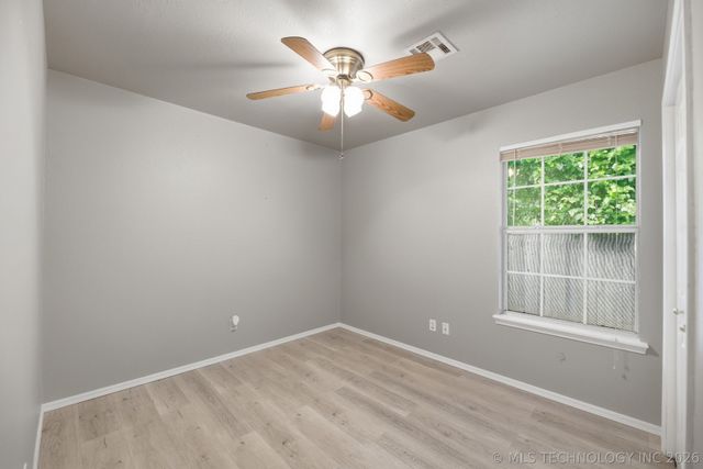 316 W Sycamore Street, Coweta, OK 74429