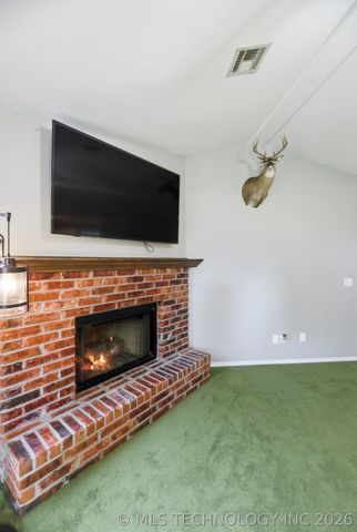 316 W Sycamore Street, Coweta, OK 74429