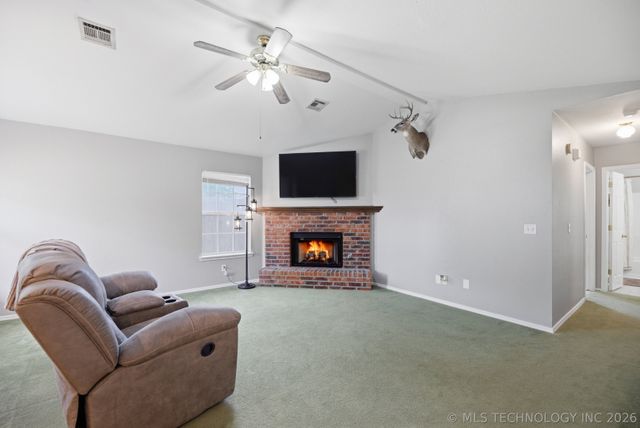316 W Sycamore Street, Coweta, OK 74429