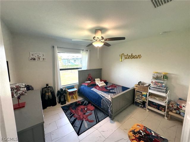 3710 38th ST SW, Lehigh Acres, FL 33976