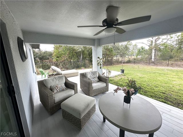 3710 38th ST SW, Lehigh Acres, FL 33976