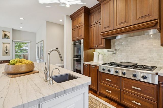 1207 Cortez Avenue, Burlingame, CA 94010