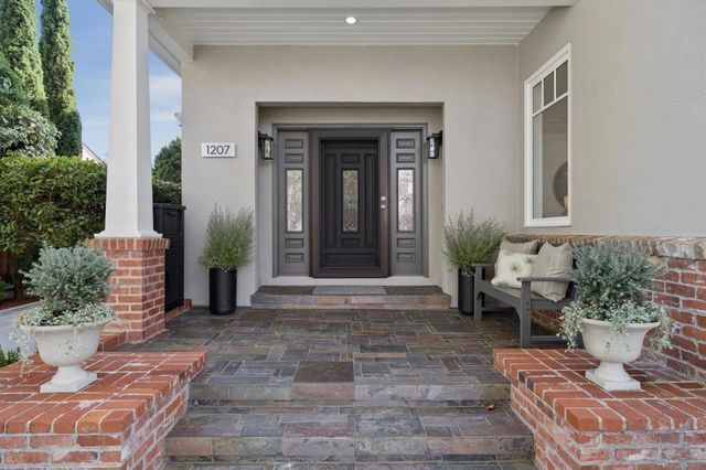 1207 Cortez Avenue, Burlingame, CA 94010