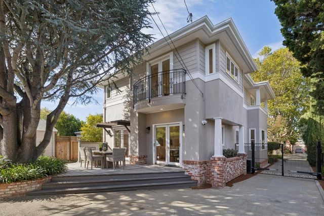 1207 Cortez Avenue, Burlingame, CA 94010