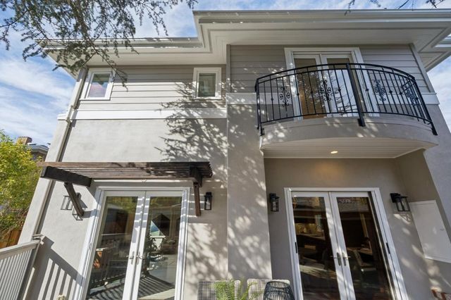 1207 Cortez Avenue, Burlingame, CA 94010