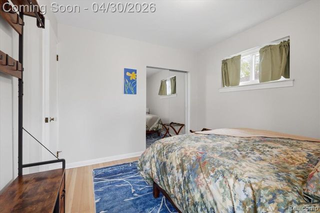 2915 Oliver Road, Royal Oak, MI 48073